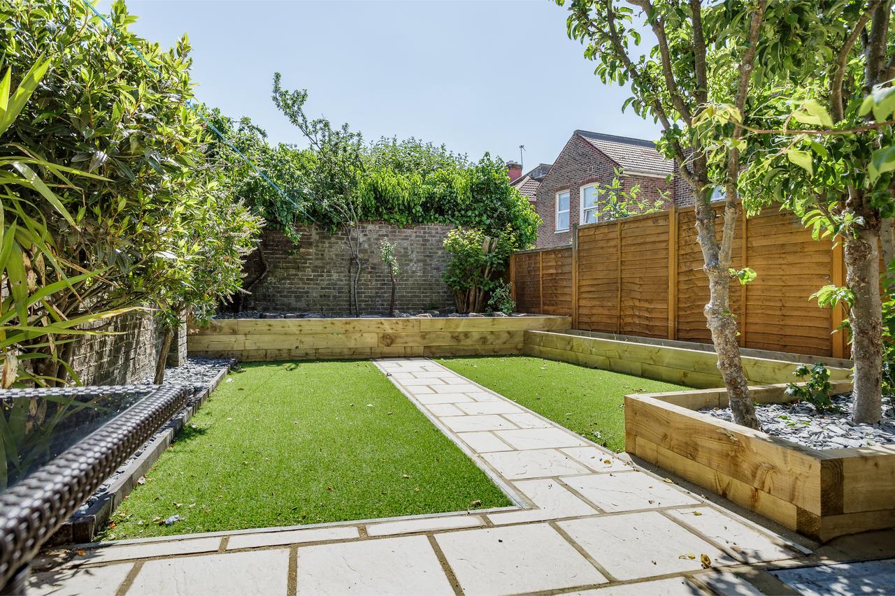 Stopover At Orchard Garden Apartment With Great Outdoor Space Portsmouth Exterior foto
